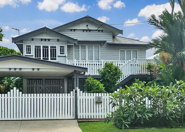 Lakehouse Properties - Alia\'S Estate - Central Cairns